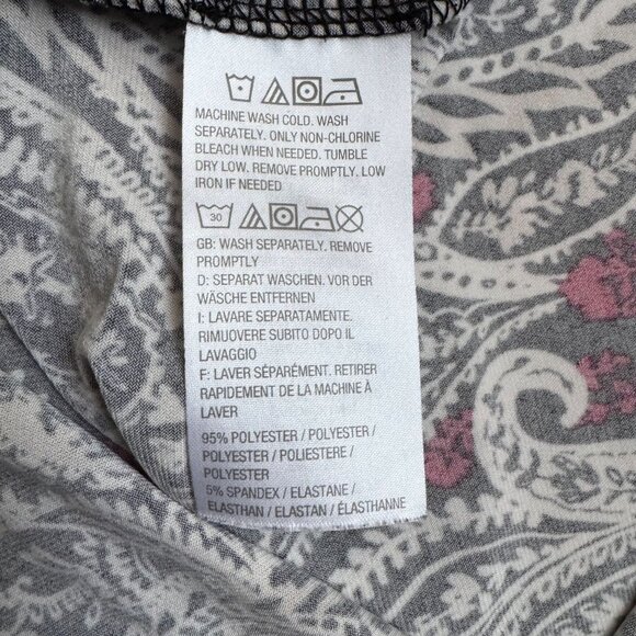 Susan Graver Womens Tunic Top 2X Liquid Knit Mock Neck Smocked‎ Sleeve Paisley - Picture 4 of 5